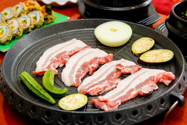 Cach an thit nuong 2